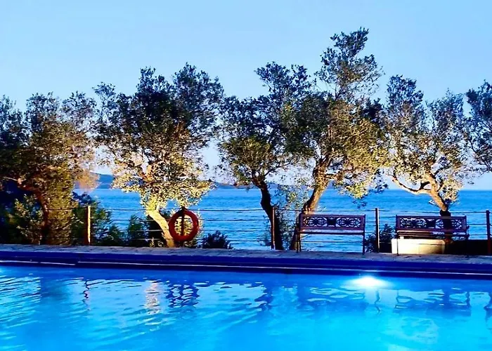 Douka Sea Front Residencies